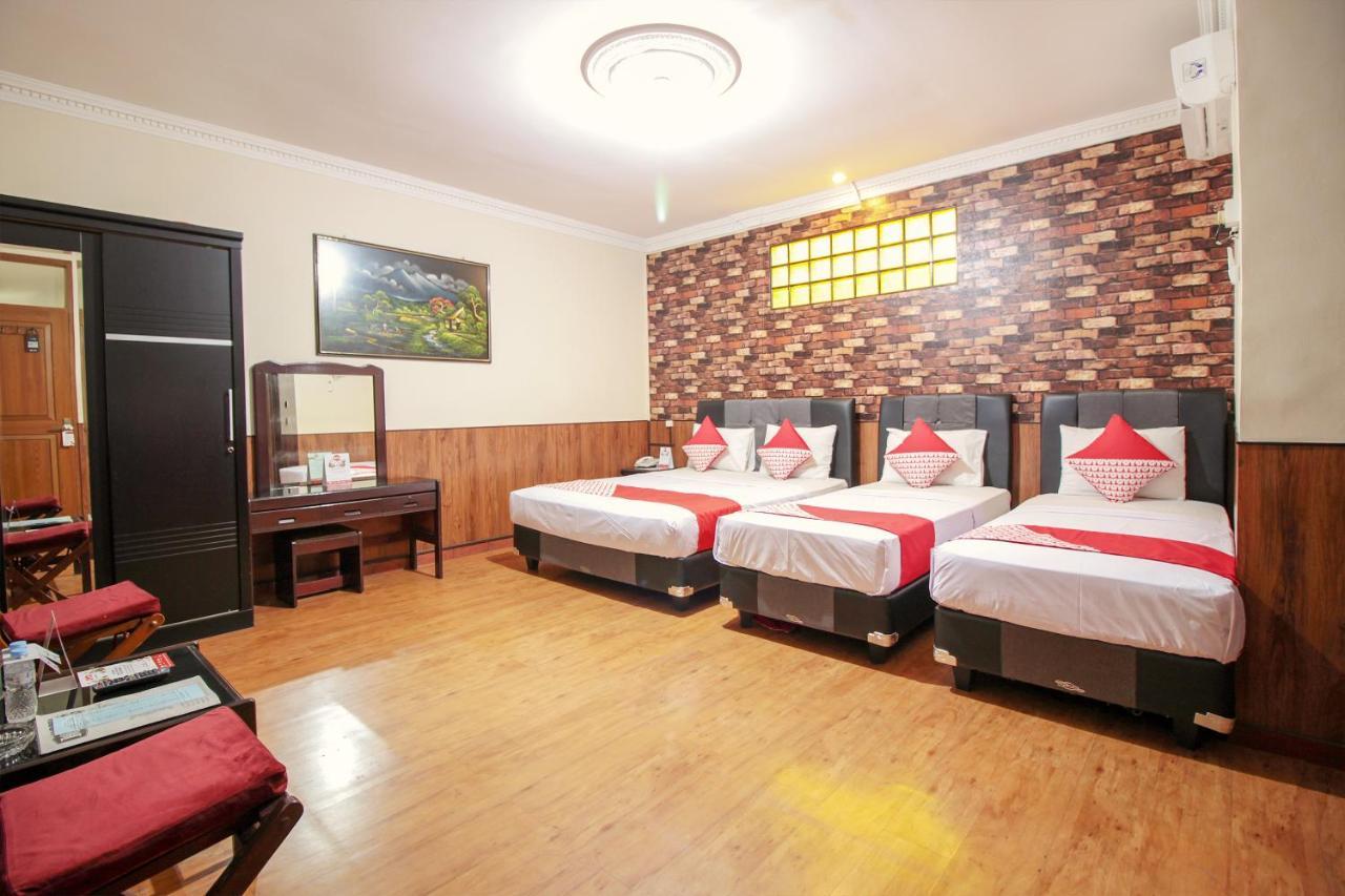 Vaccinated Staff - Oyo 352 Homestay Sabang Bandung Zewnętrze zdjęcie